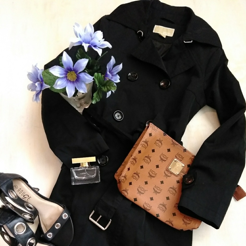 Michael K. Trench Coat Size XS
